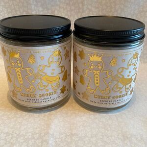 Bath and Body Works 2 Single Wick Candles - MERRY COOKIE